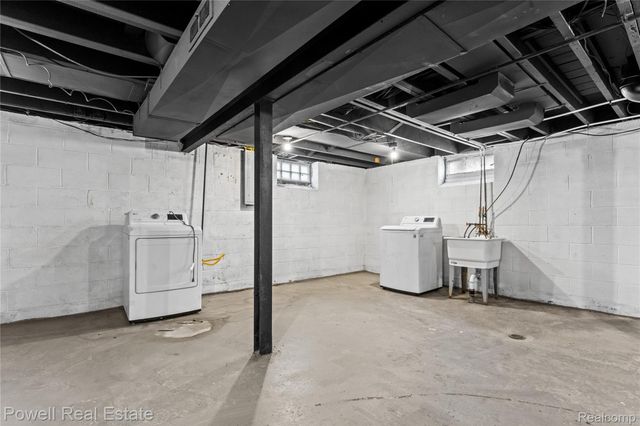 23421 W McNichols Road, Detroit, MI 48219