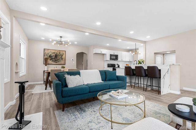 23421 W McNichols Road, Detroit, MI 48219