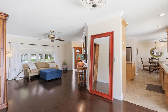 106 Orchard Ridge Lane, Boca Raton, FL 33431