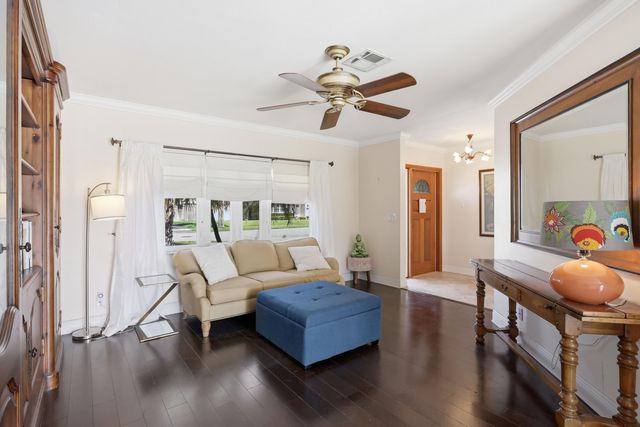 106 Orchard Ridge Lane, Boca Raton, FL 33431