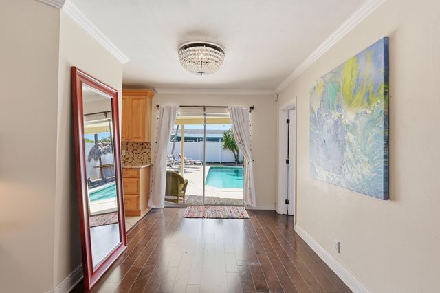 106 Orchard Ridge Lane, Boca Raton, FL 33431