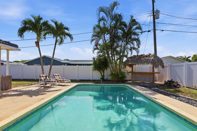 106 Orchard Ridge Lane, Boca Raton, FL 33431
