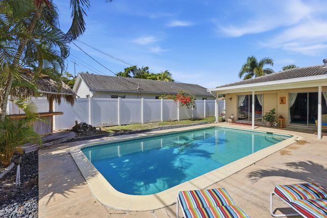 106 Orchard Ridge Lane, Boca Raton, FL 33431