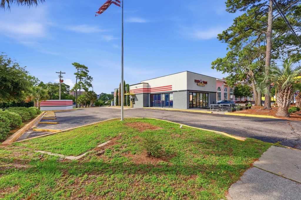 2297 S Kings Hwy., Myrtle Beach, SC 29577 — photo 4
