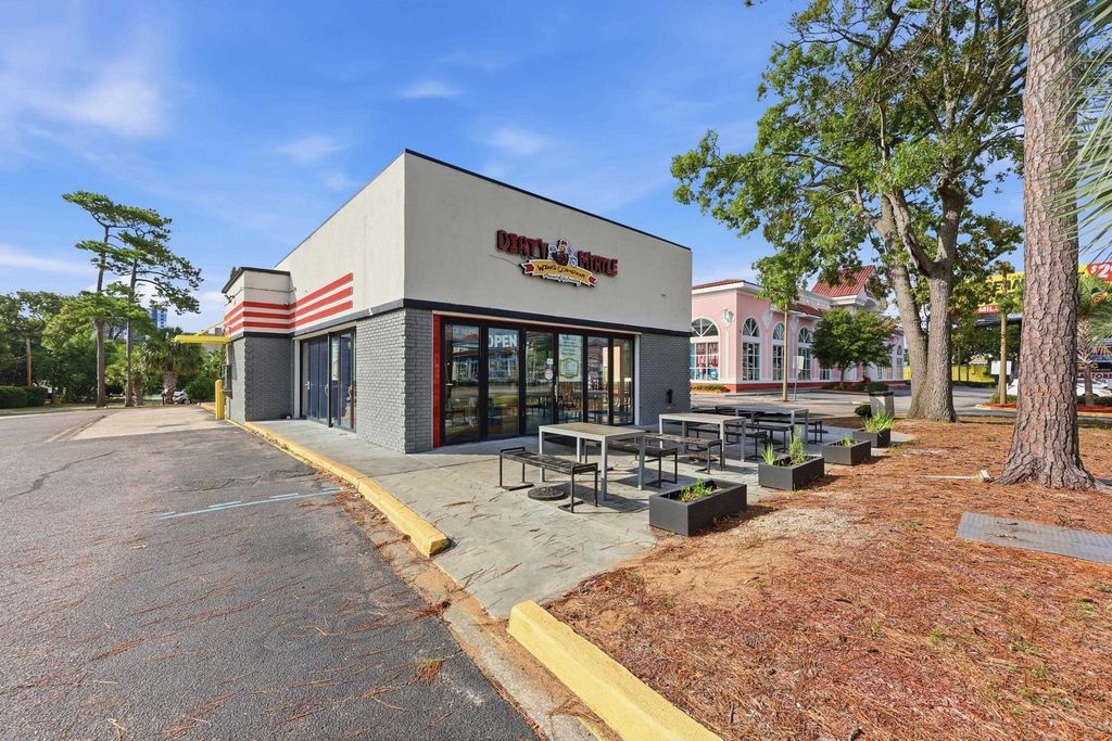2297 S Kings Hwy., Myrtle Beach, SC 29577 — photo 5