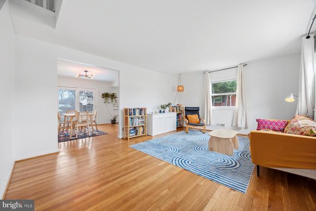 1204 CANBERWELL RD, Baltimore, MD 21228