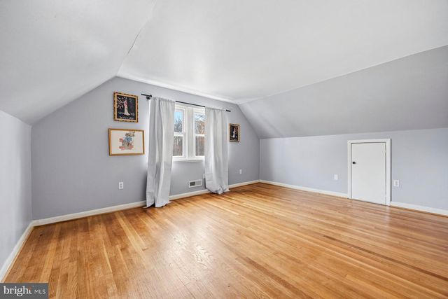 1204 CANBERWELL RD, Baltimore, MD 21228