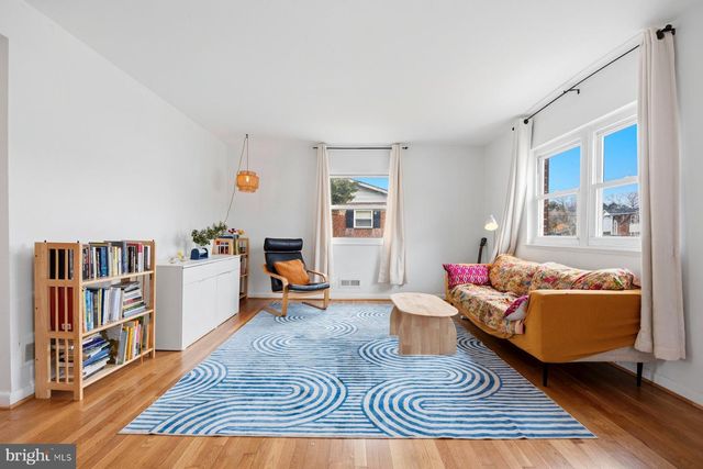 1204 CANBERWELL RD, Baltimore, MD 21228