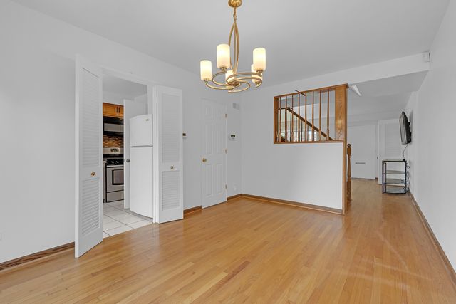 1534 Palmgren Drive, Glenview, IL 60025