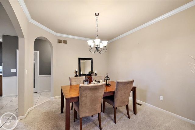 15833 Kingsway Drive, Macomb Twp, MI 48044