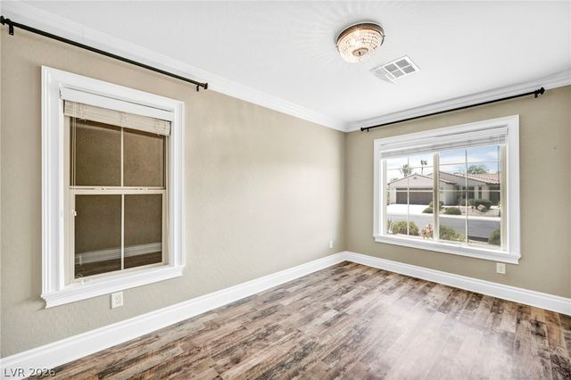 5924 Radiance Park Street, North Las Vegas, NV 89081