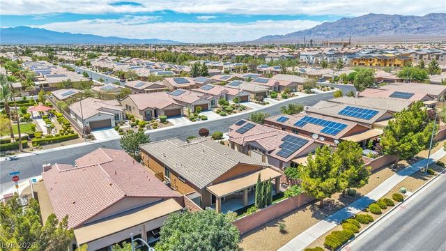 5924 Radiance Park Street, North Las Vegas, NV 89081