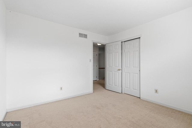 1437 HILLCREST CT, Lansdale, PA 19446