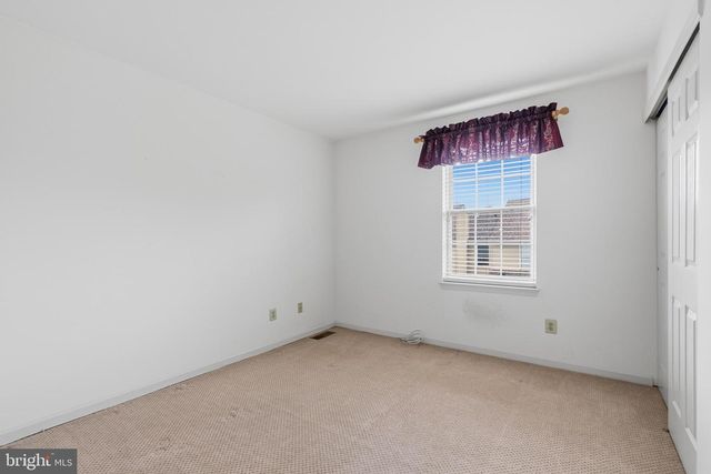 1437 HILLCREST CT, Lansdale, PA 19446