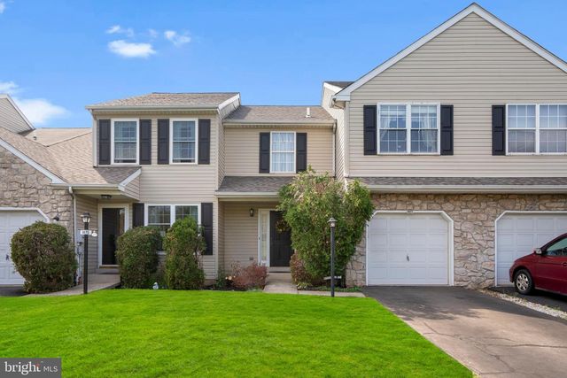 1437 HILLCREST CT, Lansdale, PA 19446