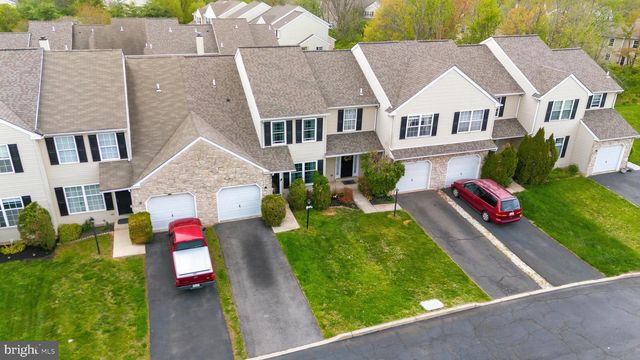 1437 HILLCREST CT, Lansdale, PA 19446
