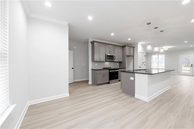 2000 Main Street NW, Atlanta, GA 30318