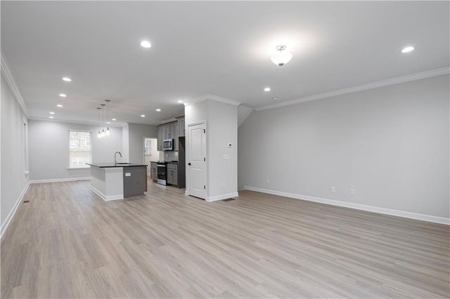 2000 Main Street NW, Atlanta, GA 30318