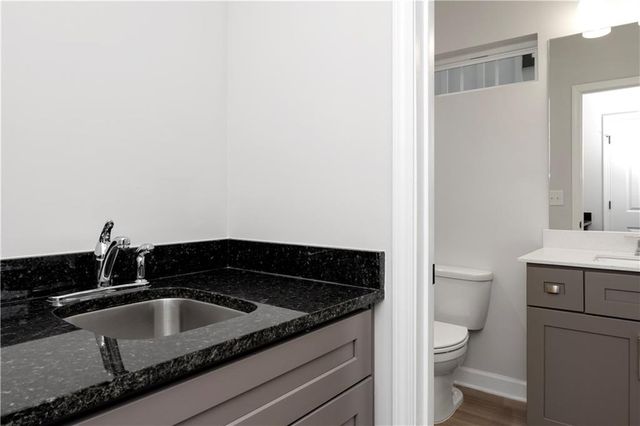 2000 Main Street NW, Atlanta, GA 30318