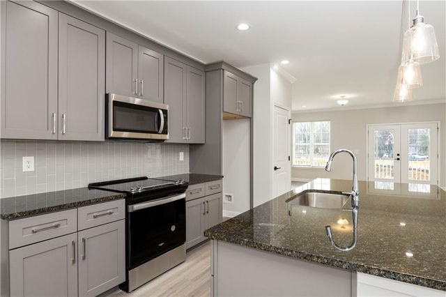 2000 Main Street NW, Atlanta, GA 30318