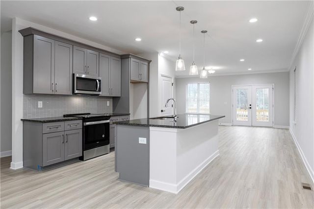 2000 Main Street NW, Atlanta, GA 30318