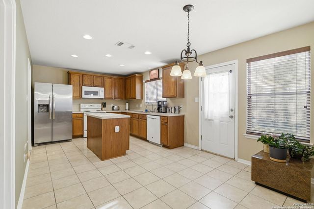 133 Falling Sun, Cibolo, TX 78108