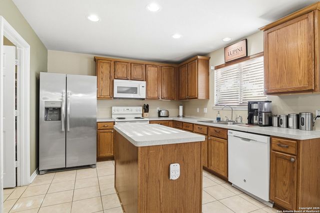 133 Falling Sun, Cibolo, TX 78108