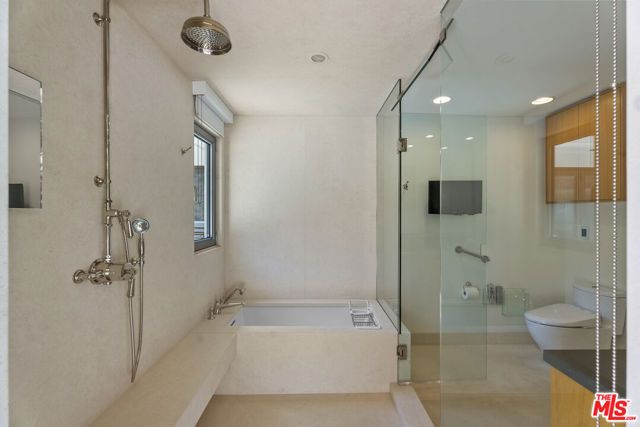 10630 Somma Way, Los Angeles, CA 90077