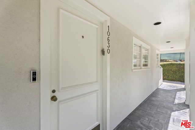 10630 Somma Way, Los Angeles, CA 90077