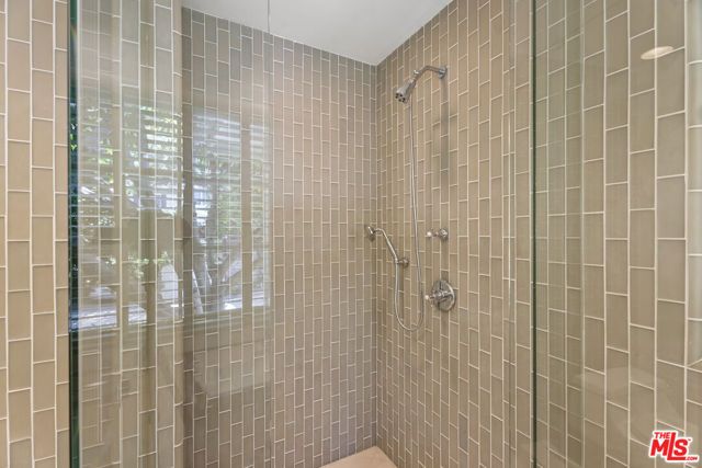 10630 Somma Way, Los Angeles, CA 90077
