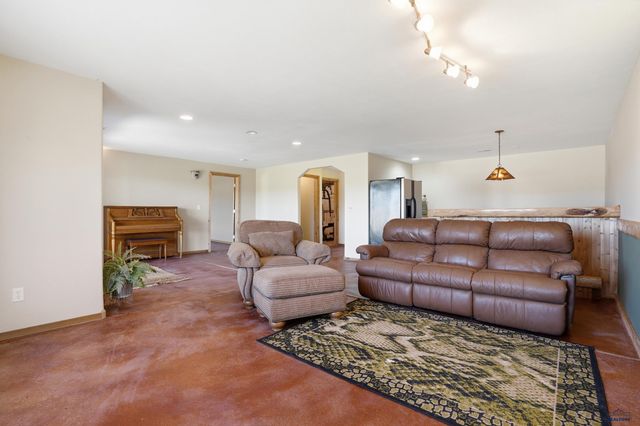 13816 GEORGE PL, Keystone, SD 57751