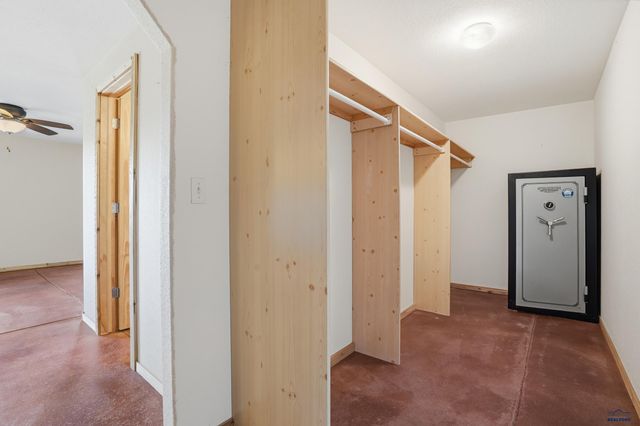 13816 GEORGE PL, Keystone, SD 57751