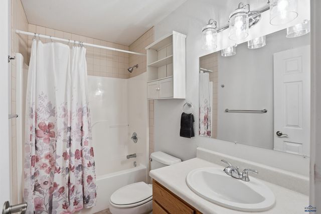 13816 GEORGE PL, Keystone, SD 57751