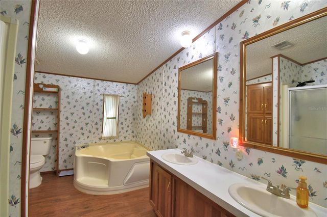 2120 HELWYN ROAD, Auburndale, FL 33823