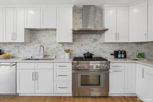 49 Nordhoff Street, San Francisco, CA 94131