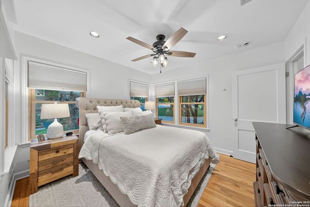 401 Corona, San Antonio, TX 78209