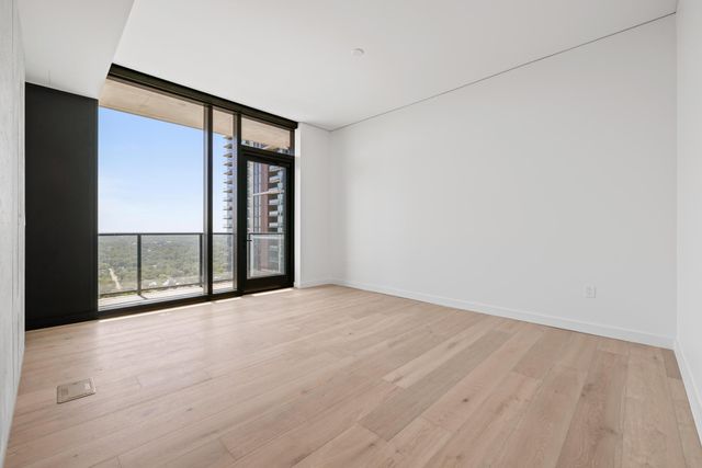 610 Davis ST 2712, Austin, TX 78701