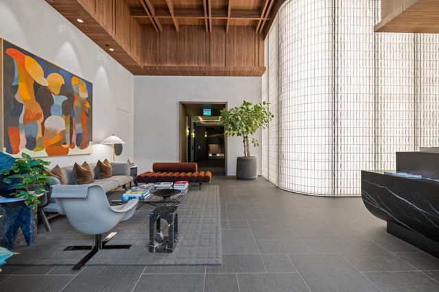 610 Davis ST 2712, Austin, TX 78701