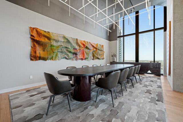 610 Davis ST 2712, Austin, TX 78701