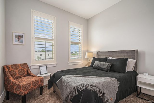 112 S Niles Avenue, South Bend, IN 46617