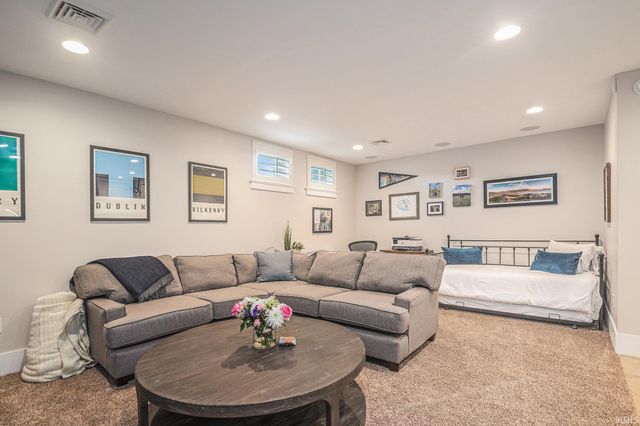 112 S Niles Avenue, South Bend, IN 46617