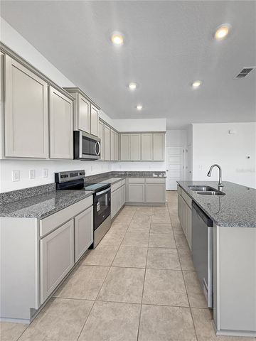 7575 BENT TREE LOOP, Harmony, FL 34773
