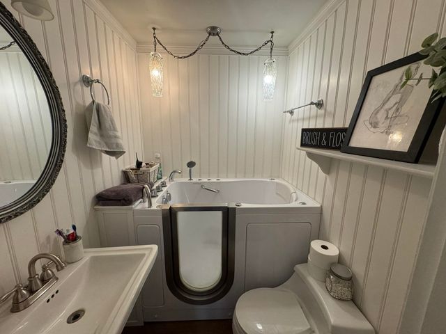 511 9th Avenue, Huntington, WV 25701