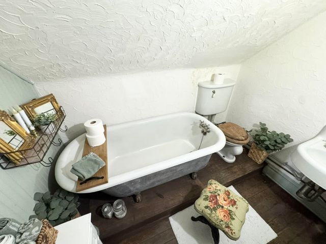 511 9th Avenue, Huntington, WV 25701