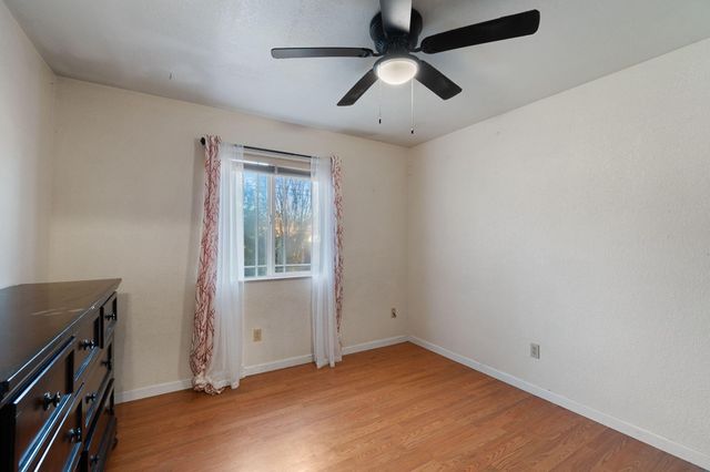 1971 Spruce Circle, Anderson, CA 96007