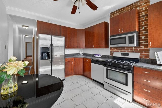 3668 Botanical Avenue, St Louis, MO 63110