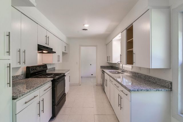 4208 Ashmore Drive, North Richland Hills, TX 76180