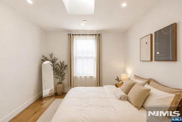 522 Martin Luther King Drive, Jersey City, NJ 07304