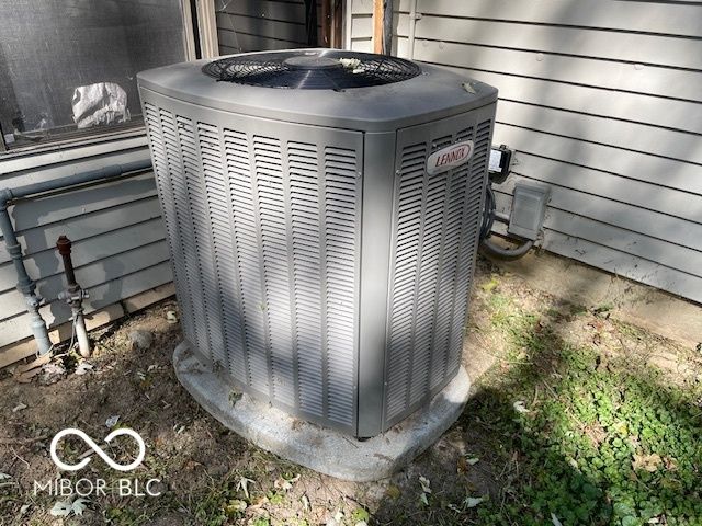 475 Emerson Road, Carmel, IN 46032