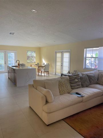 139 NW 72nd Ave, Plantation, FL 33317